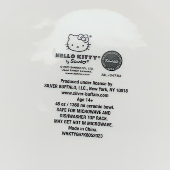 Hello Kitty Witch on Broom 46oz Ceramic Halloween Bowl - Stars Pumpkin Skull - Picture 9 of 9